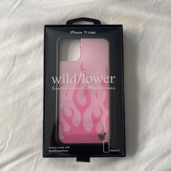 WILDFLOWER IPHONE 11 CASE - Picture 3 of 5
